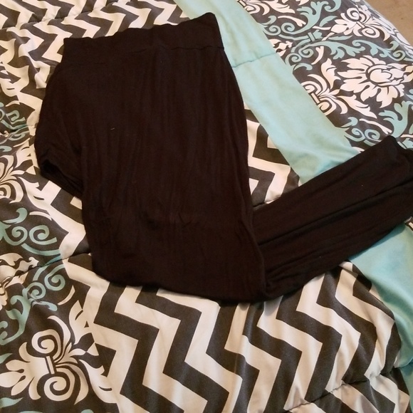 2 piece Black Maxi Skirt Bundle or free📌 - Picture 2 of 4